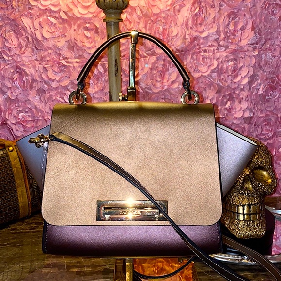 Zac Posen Handbags - Rare ZAC POSEN Metallic Purple Eartha Bag in excellent condition $500